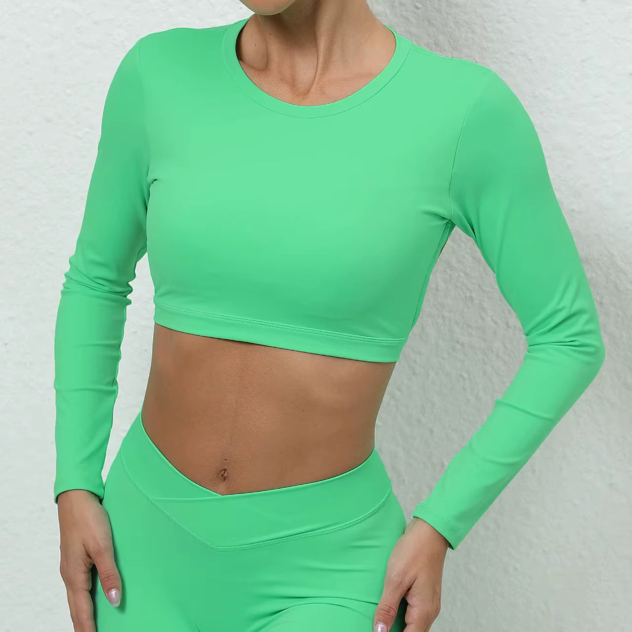 New Sport Top Crop Top Bra Sexy Open Back Tight Gym plus Size Shockproof Fitness Running Gym Clothing Long Sleeve Shirts Women